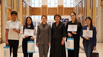 Более 100 школьников из Астаны и Алматы представили исследования о своих предках в Архиве Президента РК